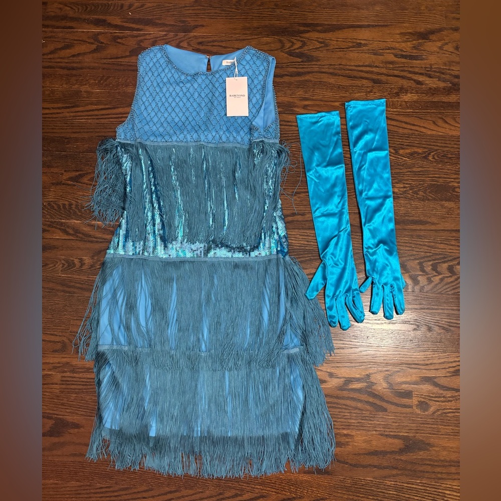 Taylor Swift Blue Fringe Sequin Dress Delicate music video blue gloves